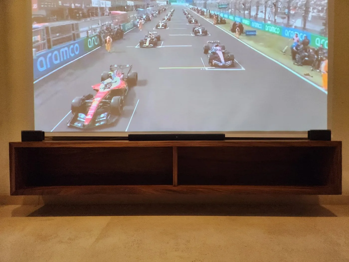 Consola en sala